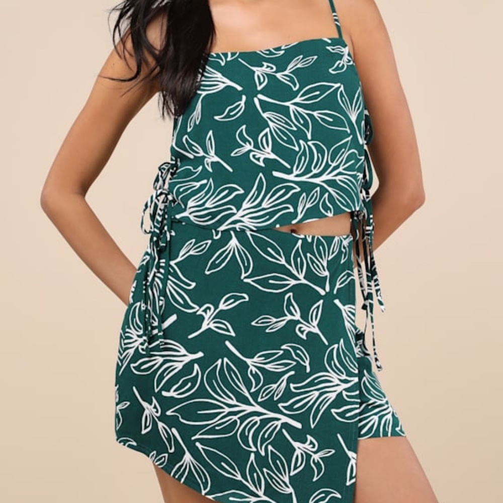 Lulus Belize Mentality Green Leaf Print Faux-wrap Skort and top - Size XL